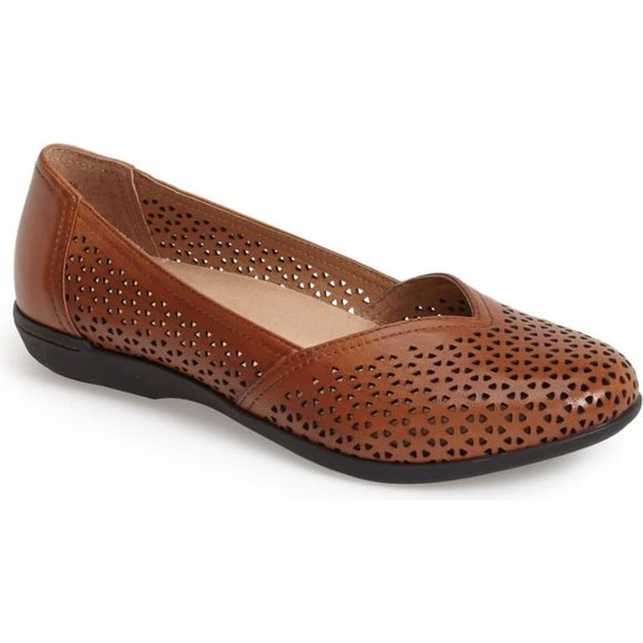 Dansko Shoes - Dansko Leather Neely Flat